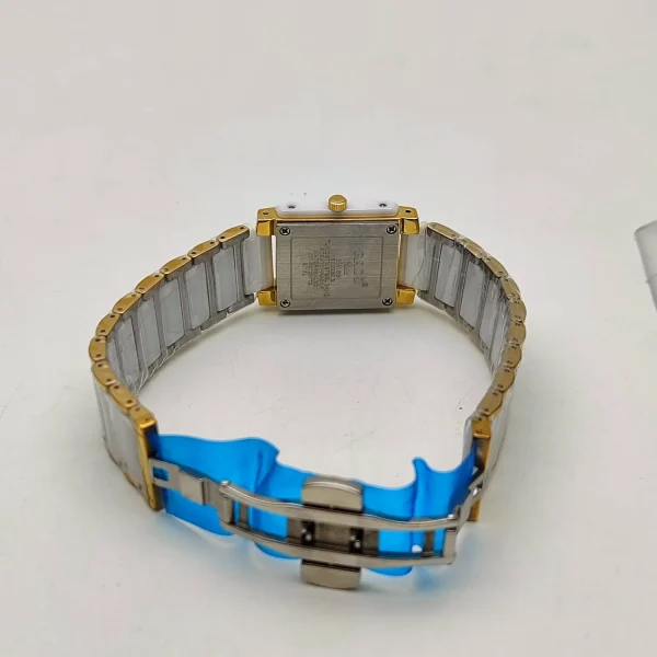 ساعت مچی کلاسیک و رسمی زنانه رادو مدل 8018L - ترکیبی بی‌نظیر از ظرافت و کیفیت - تصویر 4